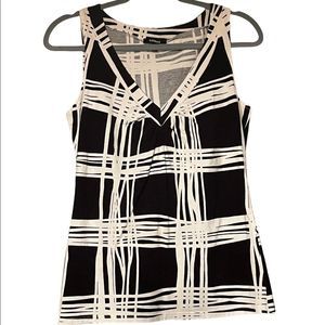 Express Women’s Sleeves Top-tank